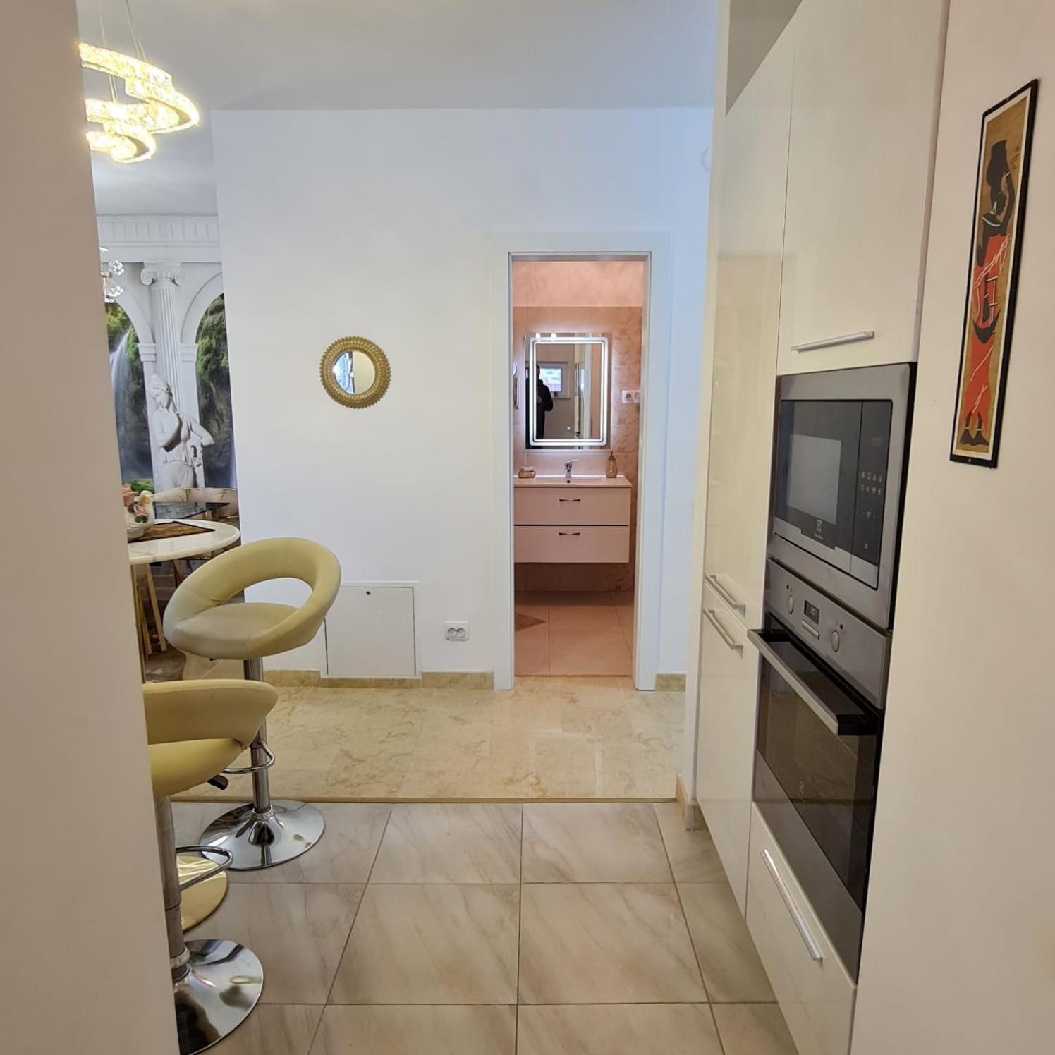 Cristinco Panoramic Apartment คลูจ-นาโปกา ภายนอก รูปภาพ